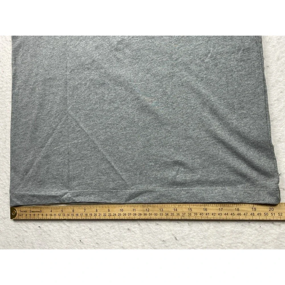 Jordan Flight Essentials Men’s Size Medium Heather Gray Graphic T-Shirt